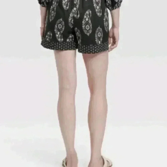Knox Rose High-Rise Relaxed Fit Pull-On Shorts Black Paisley size XXL - Picture 4 of 10